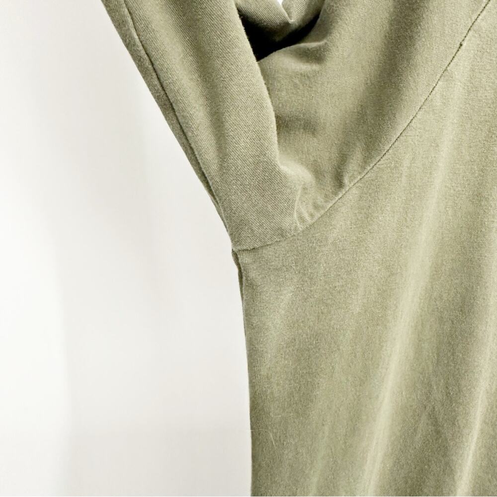 Gymshark Men's Green Long Sleeve Active Shirt - Picture 6 of 7